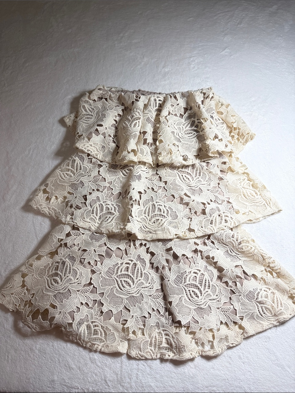 Judith March Cream Tiered Floral Lace Skirt
